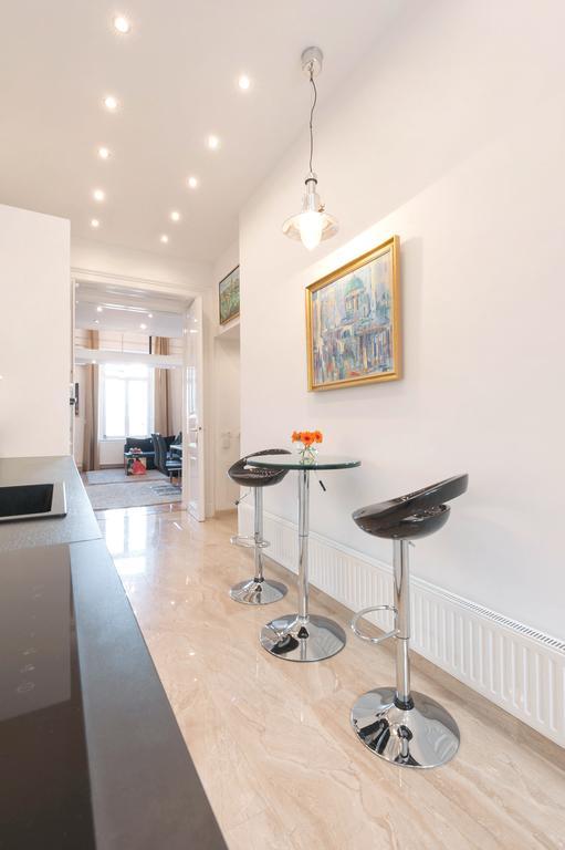 Bridge & Castle Art Apartman Budapeszt